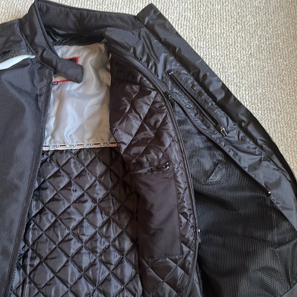 NWOT Women’s Bilt motorcycle jacket - Picture 4 of 6